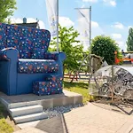 別荘 Mit Garten Und Whirlpool By Interhome Beckerwitz