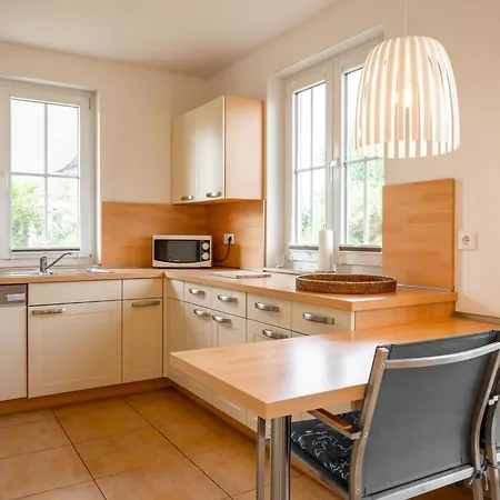 Mit Garten Und Whirlpool By Interhome 別荘 *