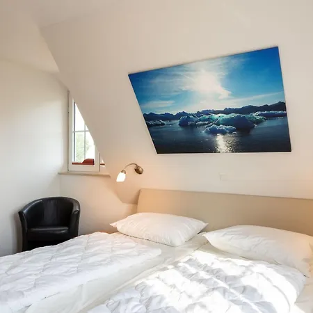 Mit Garten Und Whirlpool By Interhome 別荘