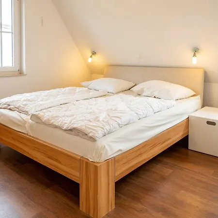 Vakantiehuis Mit Garten Und Whirlpool By Interhome *