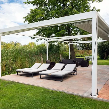 Vakantiehuis Mit Garten Und Whirlpool By Interhome *